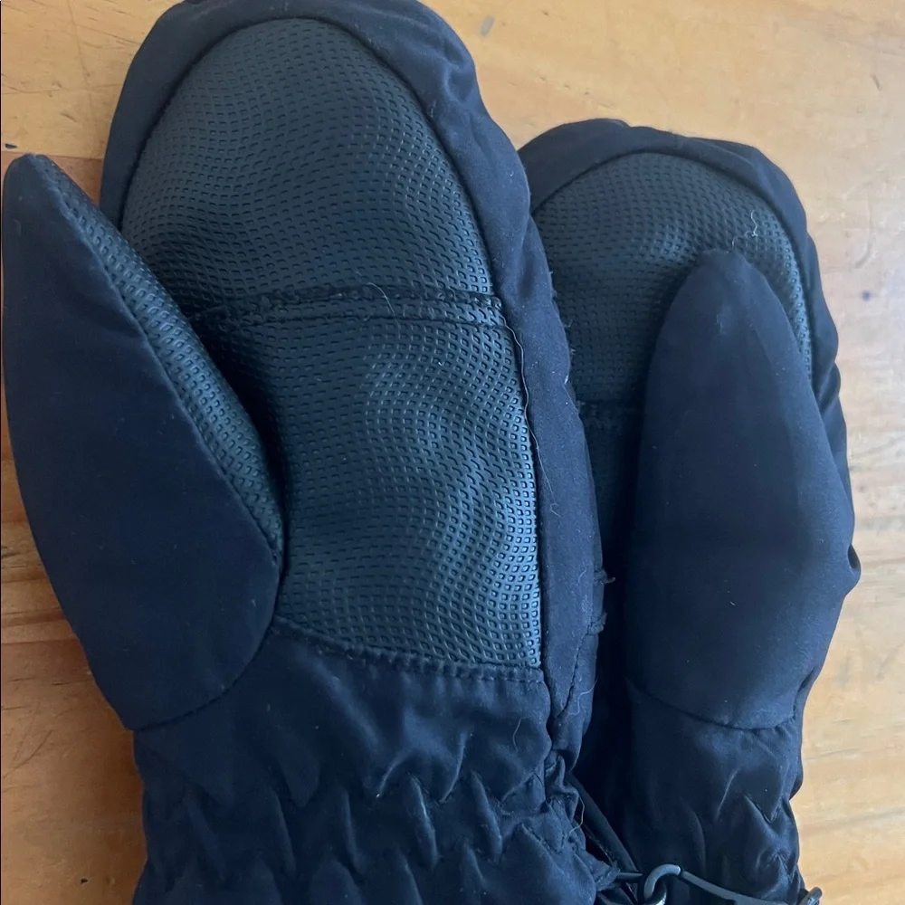 GORE-TEX Black Waterproof Ski Mittens